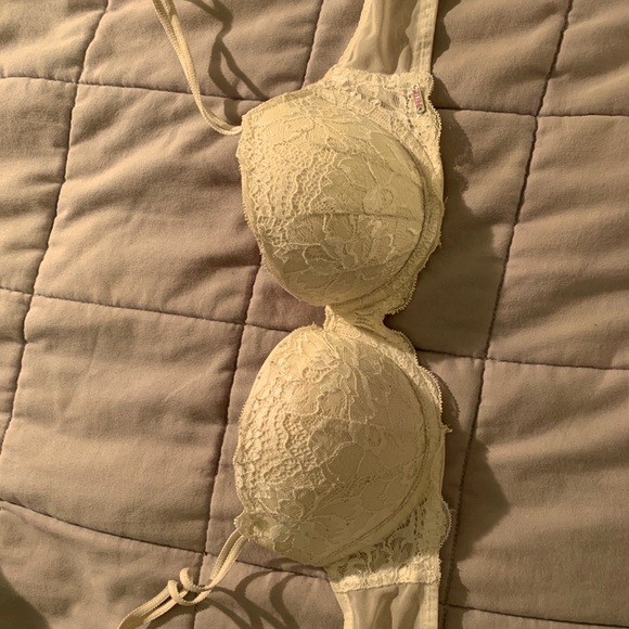 Cream balcony lace bra - Picture 1 of 3